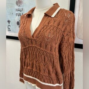 Universal Thread Brown Sweater with Cream Accents